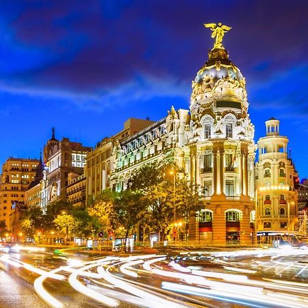 Bed and Breakfast La Reina de Gran Via -TPH Madrid Exterior foto
