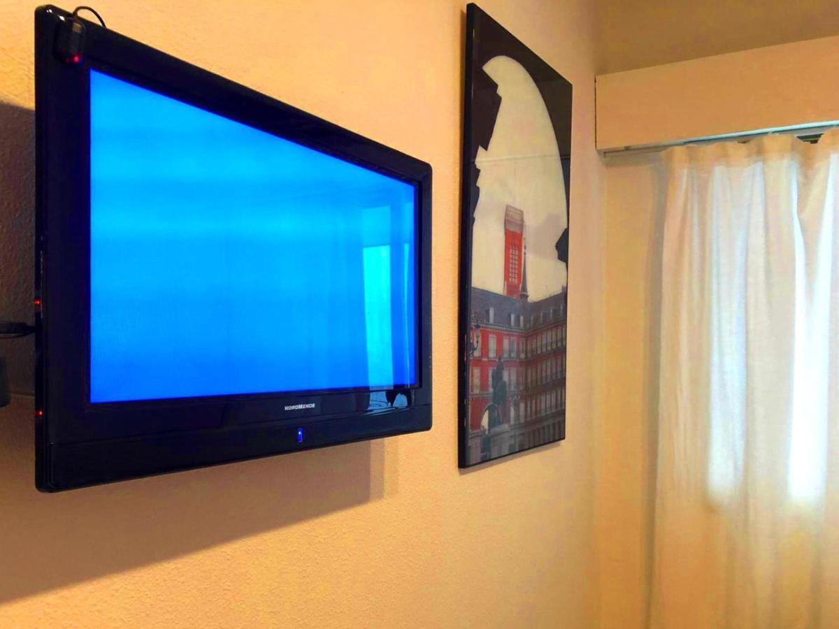 Bed and Breakfast La Reina de Gran Via -TPH Madrid Exterior foto